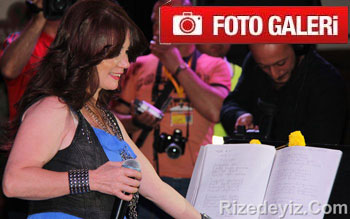 Hülya Polat Konser Fotoğrafları