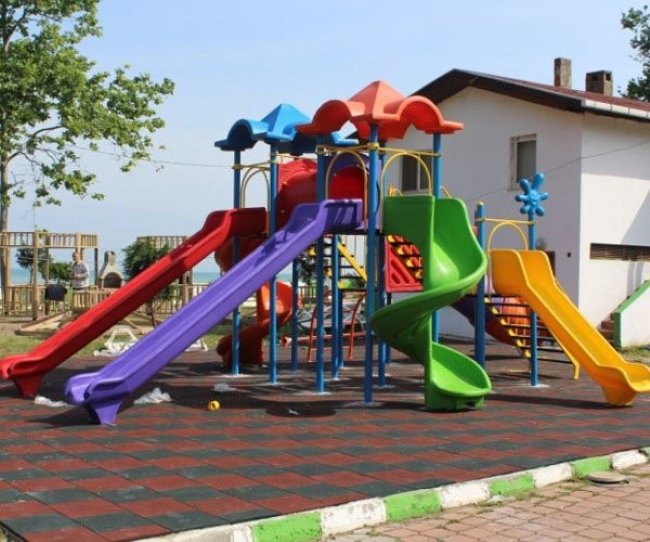 ÇOCUK OYUN PARKI YAPTIRILACAKTIR