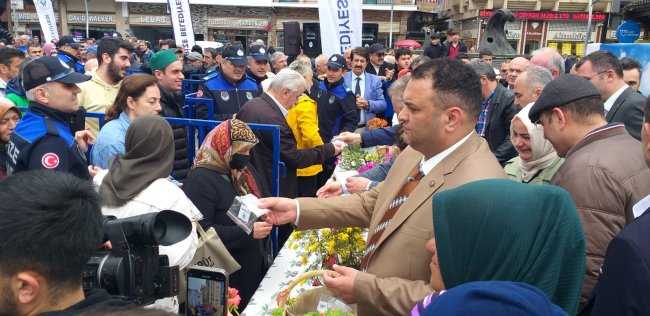 Rize Belediyesi Ücretsiz Ata Tohumu dağıttı