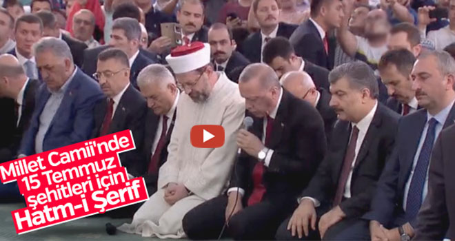 Başkan Recep Tayyip Erdoğan Şehitler İçin Kur`an-I Kerim Okudu