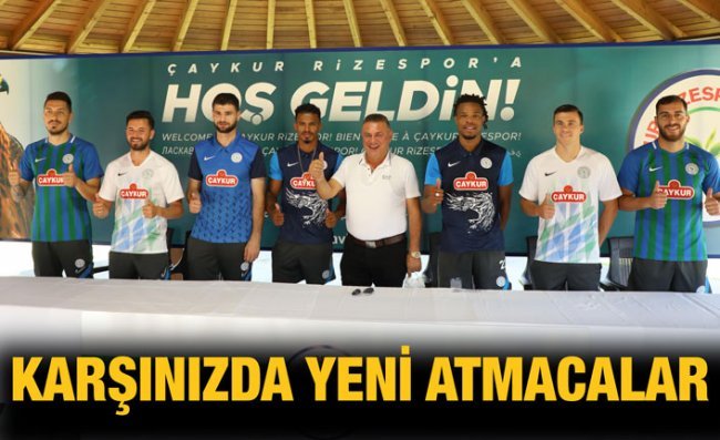 Çaykur Rizespor'da Yeni Transferler İçin Tanıtım Töreni Düzenlendi